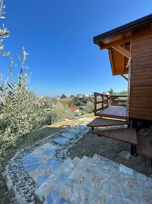 Jupis Chalet-City View Getaway Dıraç 0*,  Arnavutluk